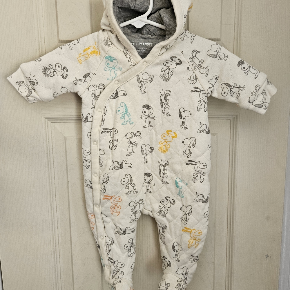Peanuts Baby GAP Cream One Piece with Character Design